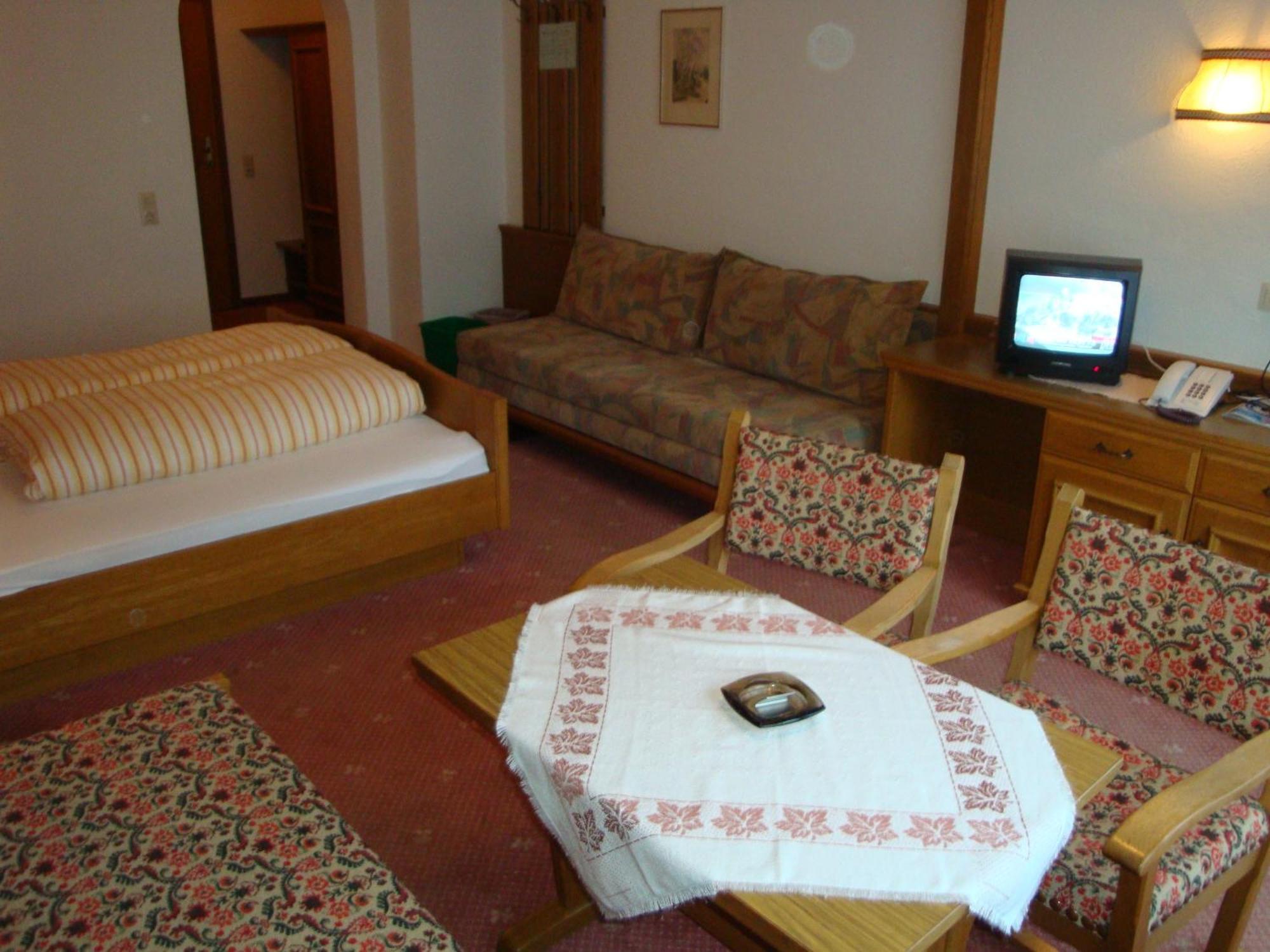 Hotel Garni Val-Sinestra Ischgl Exterior foto